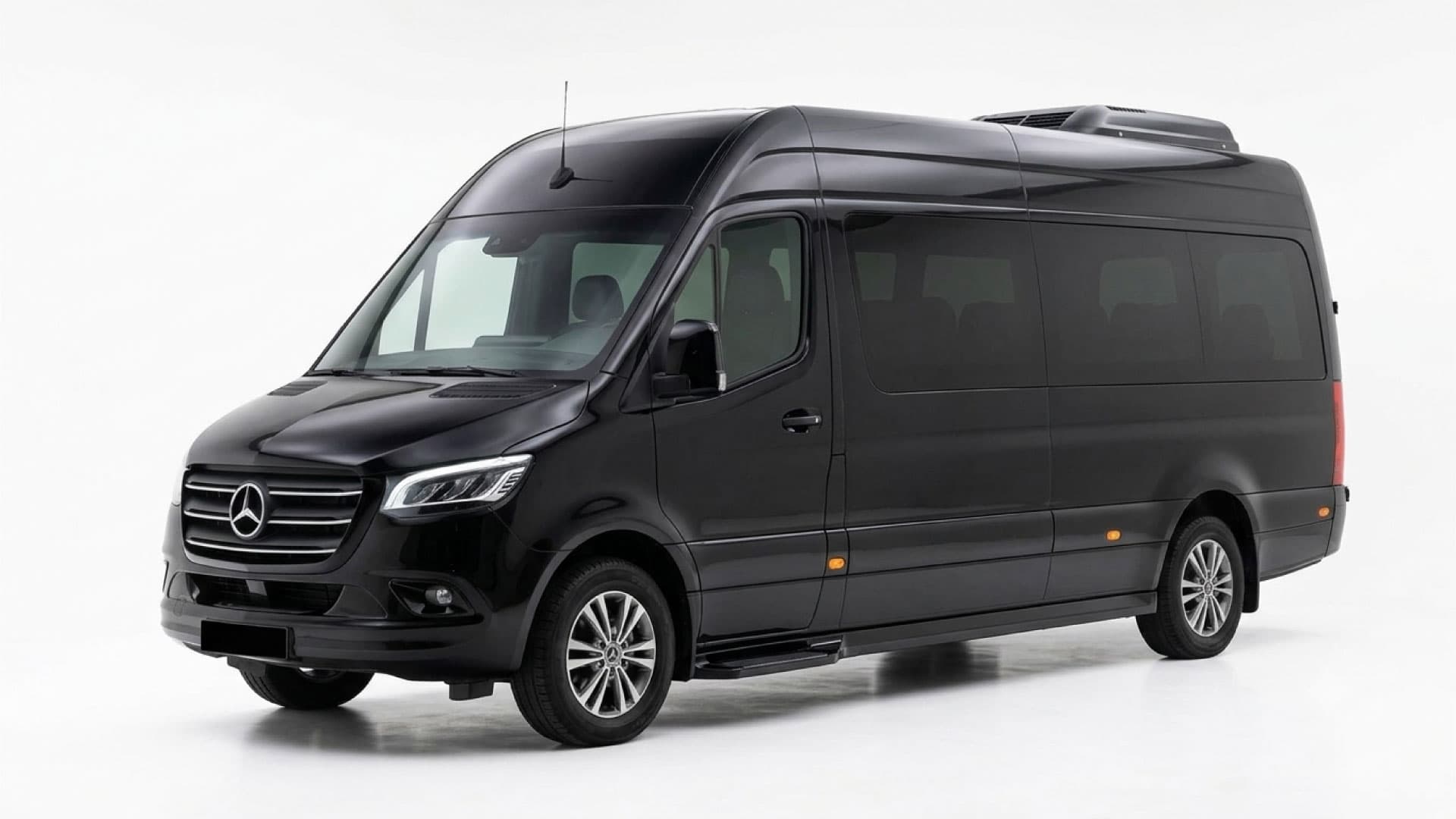Mercedes Sprinter VIP (18–19 seat)